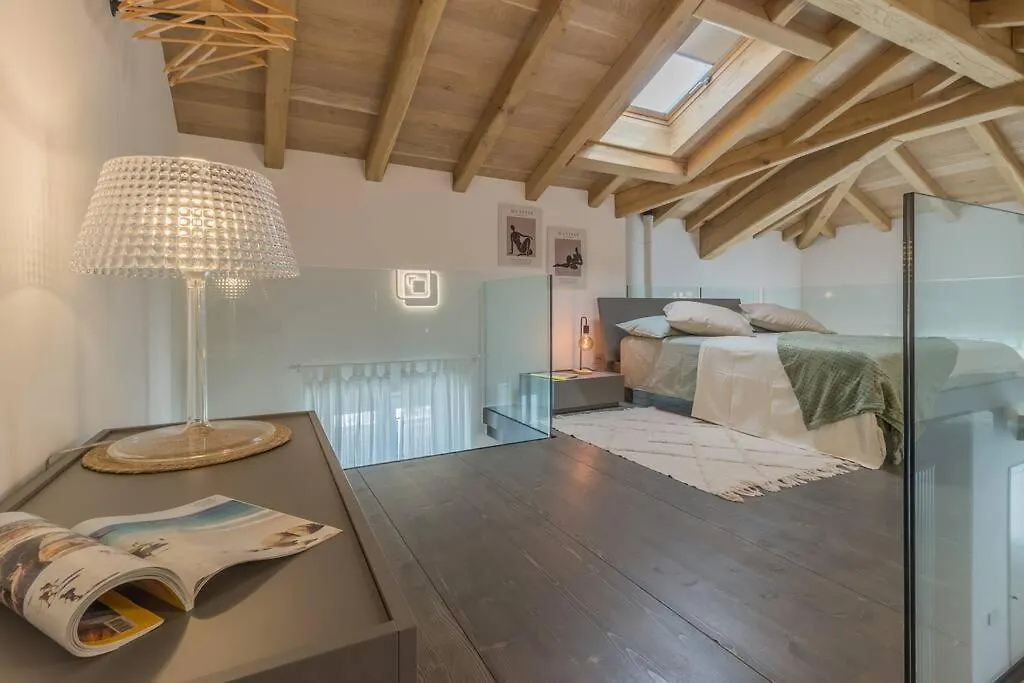 La Casa Di Carla Villa Mandello del Lario Holiday home