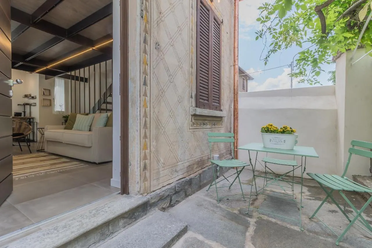La Casa Di Carla Villa Mandello del Lario Holiday home